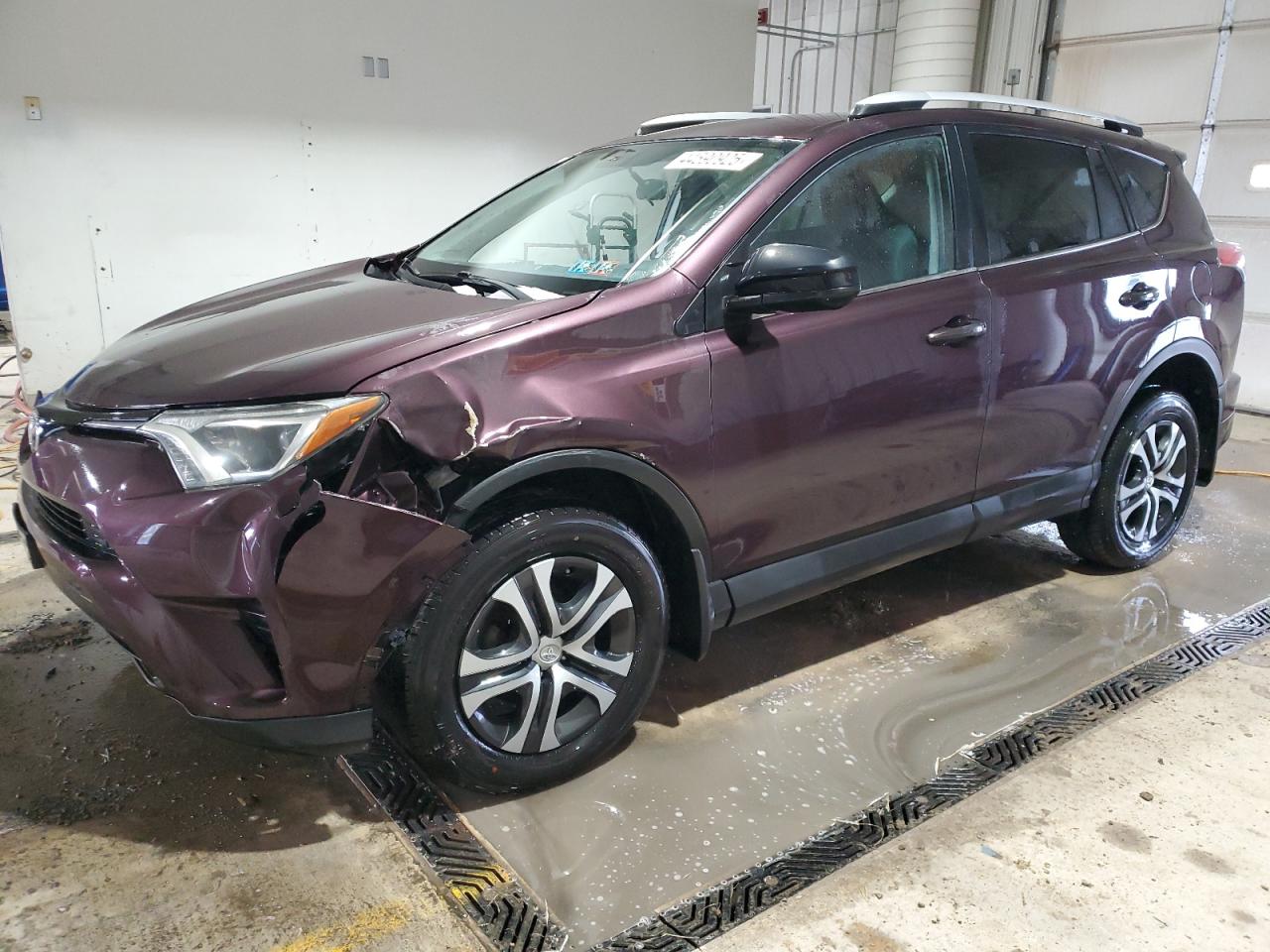 2016 Toyota RAV 4 - Image 1