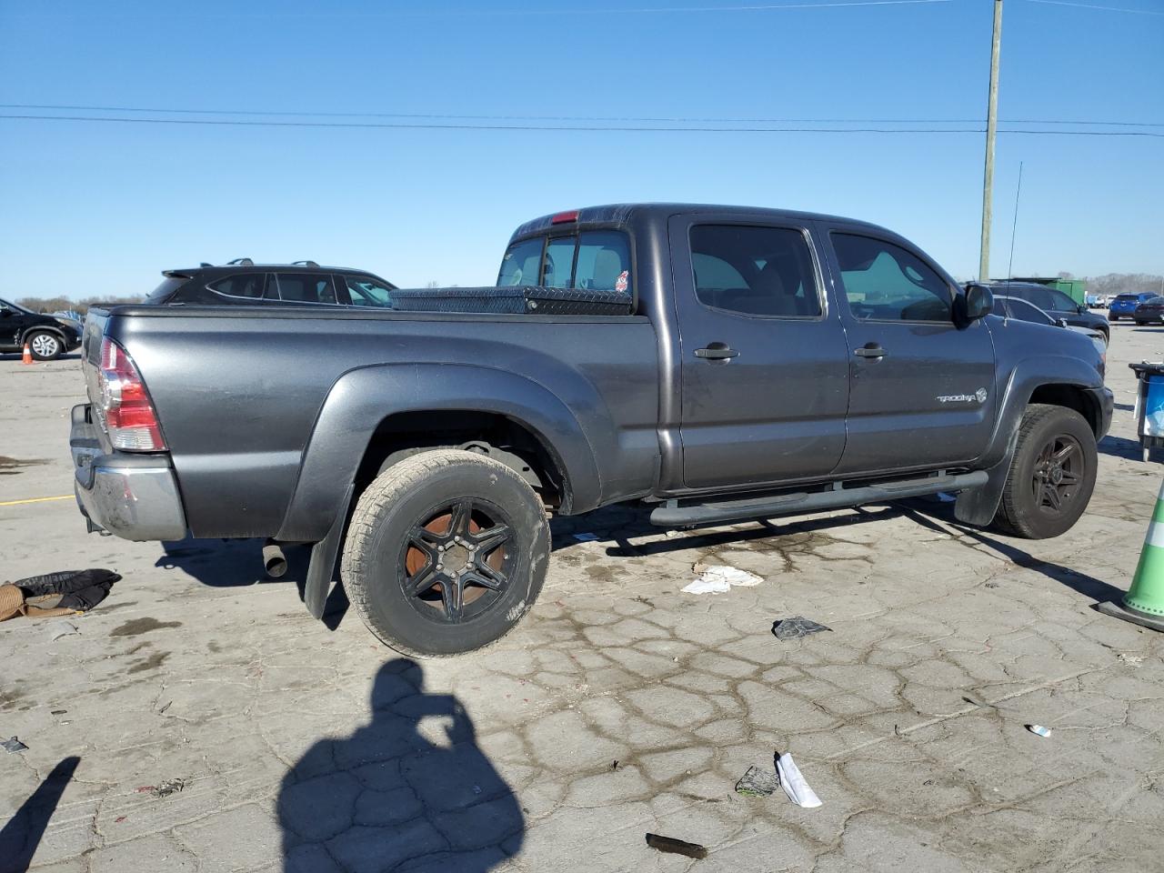 2013 Toyota Tacoma - Image 3
