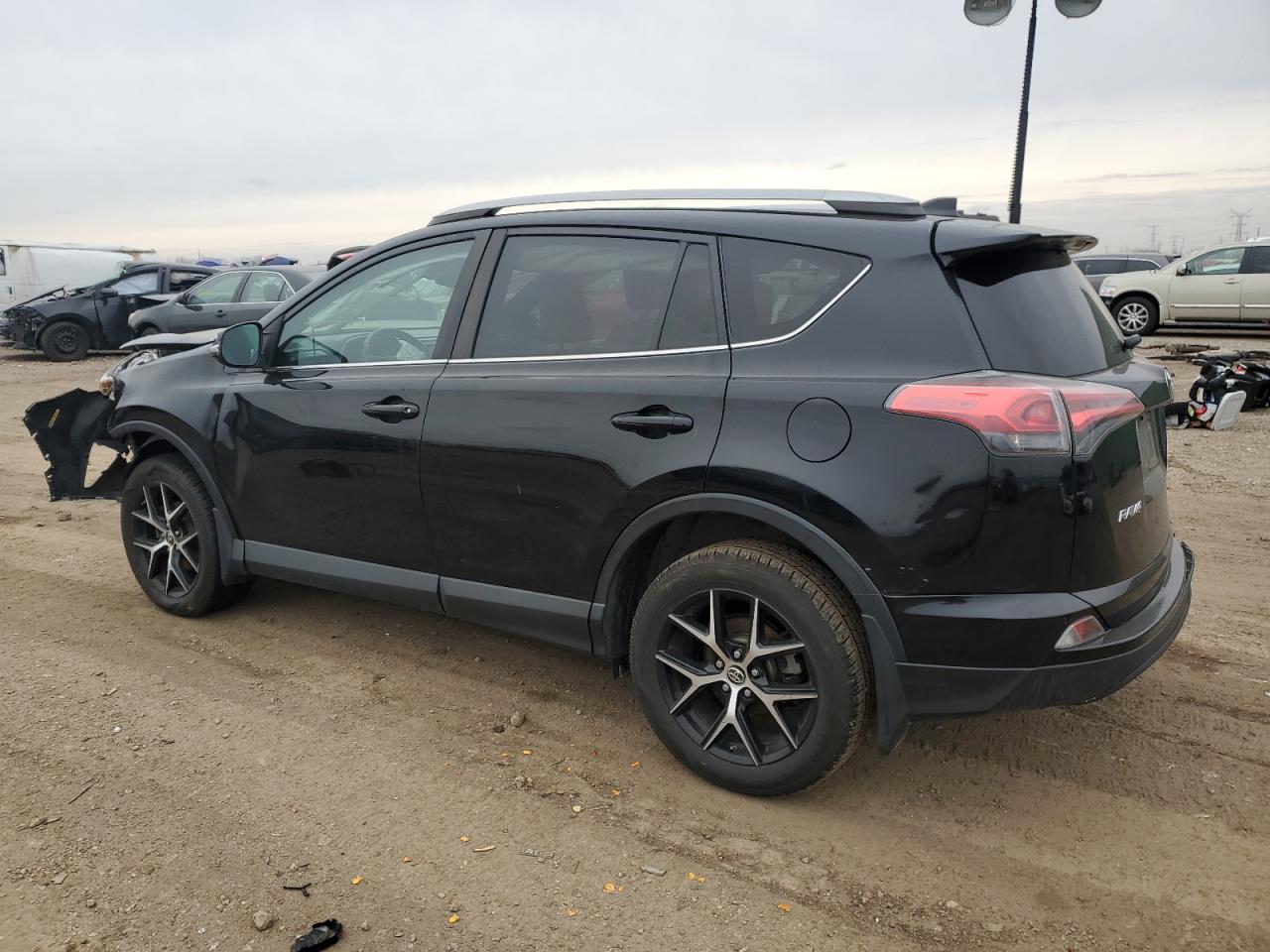 2017 Toyota RAV 4 - Image 2