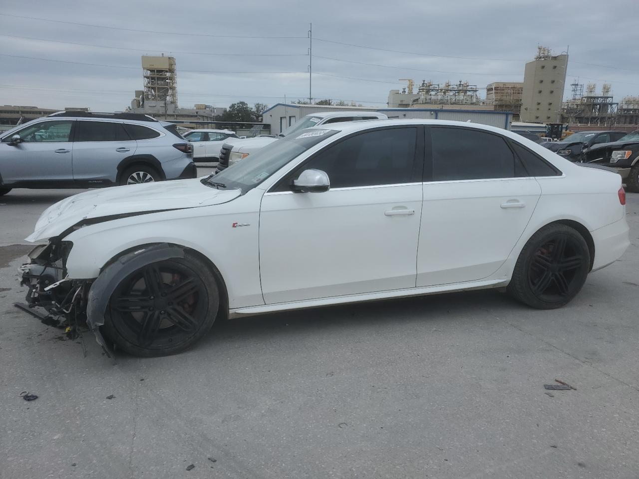 2013 Audi S4 Premium Plus de vânzare în New Orleans, LA - Front End