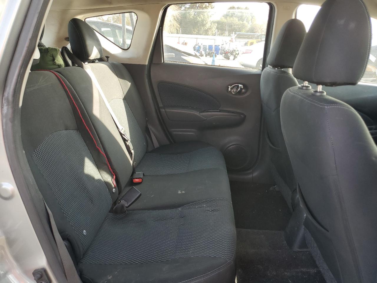 2014 Nissan Versa - Image 11