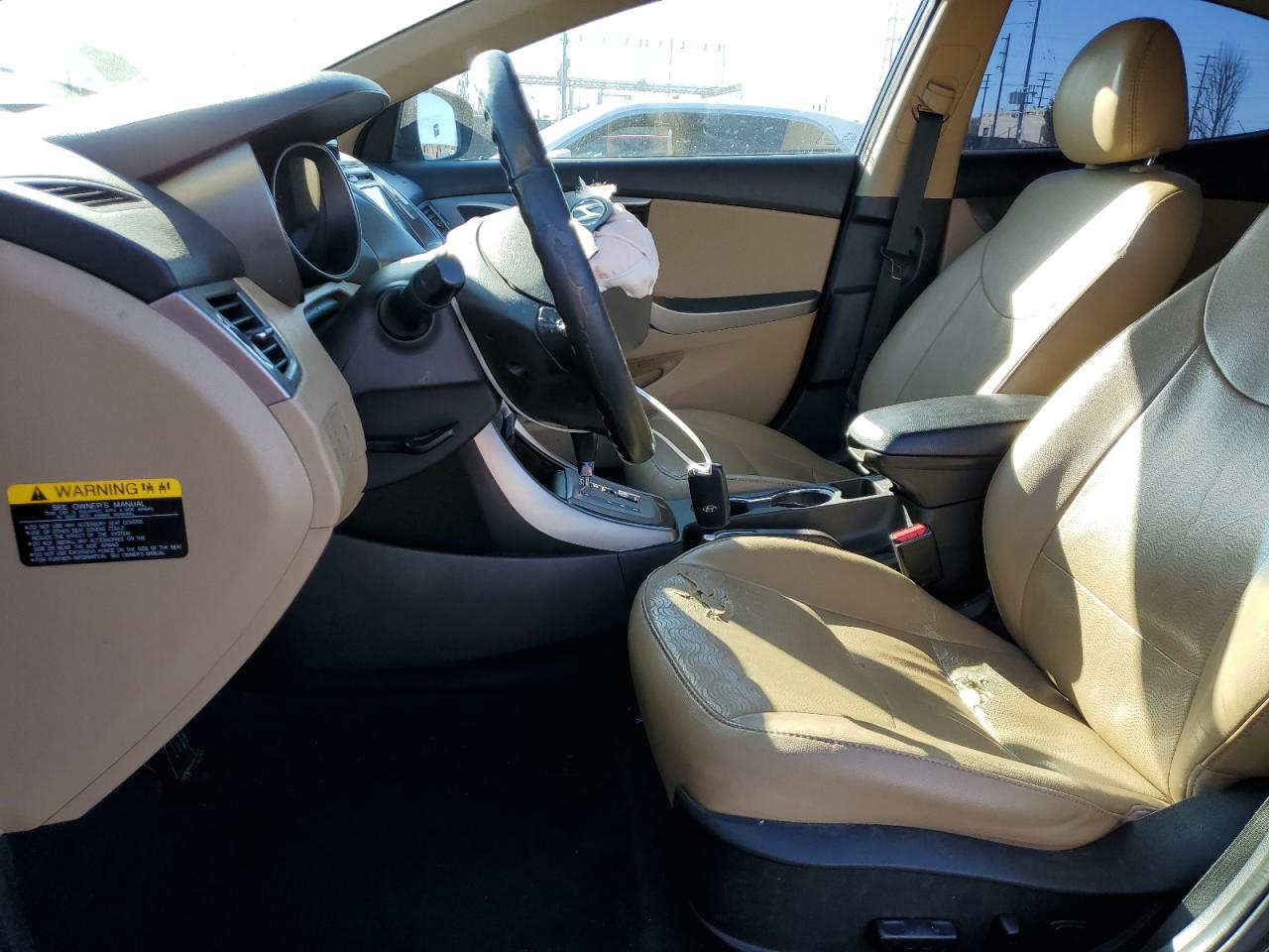 2013 Hyundai Elantra - Image 7