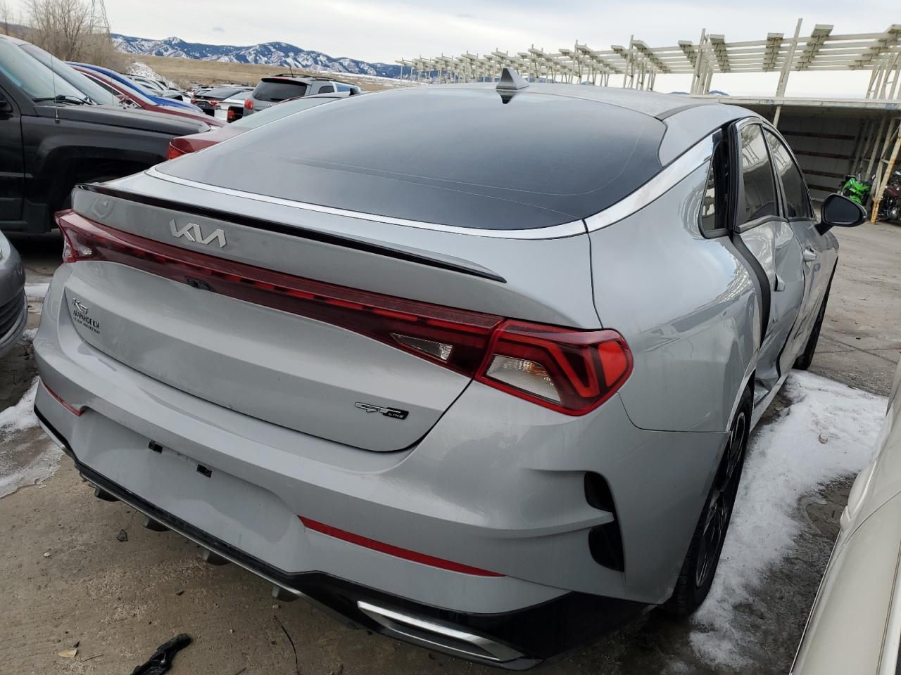 2022 Kia K5 - Image 3