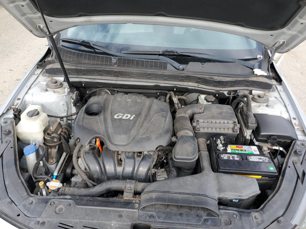 2011 Kia Optima - Image 11