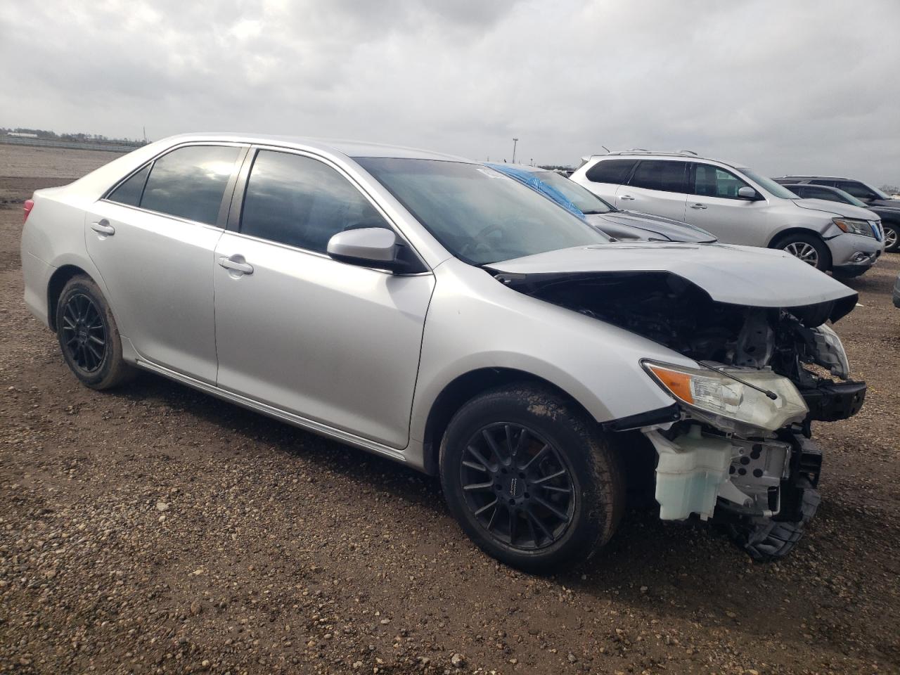 2014 Toyota Camry - Image 4