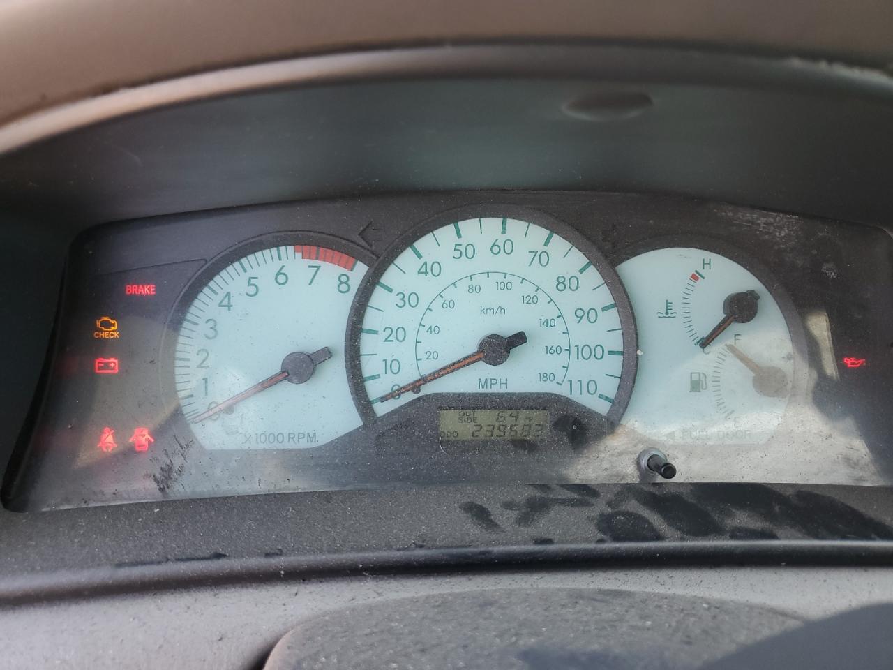 2003 Toyota Corolla - Image 9