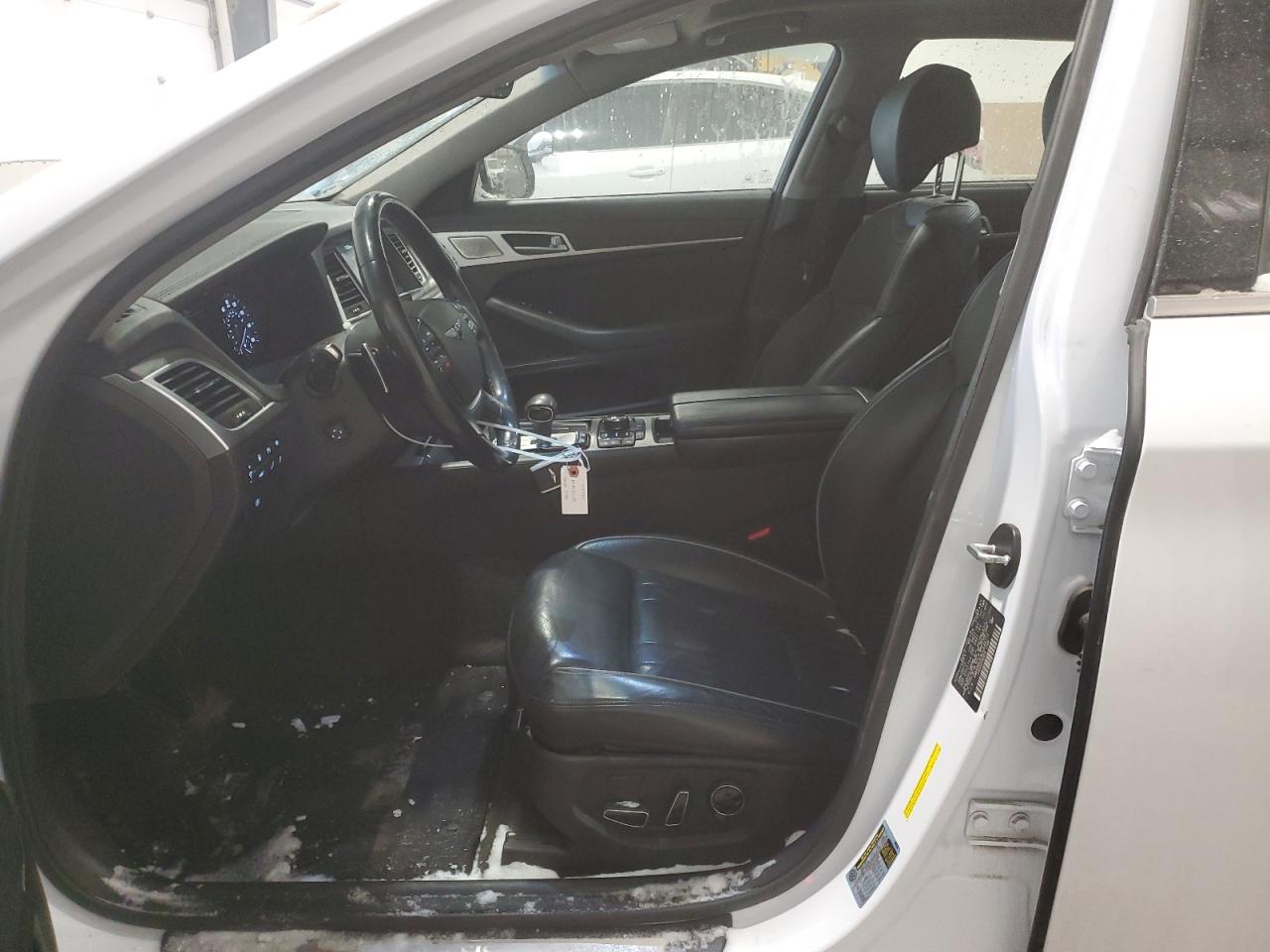 2018 Genesis G80 - Image 7