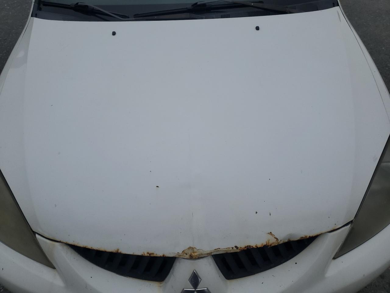 2005 Mitsubishi Lancer - Image 11