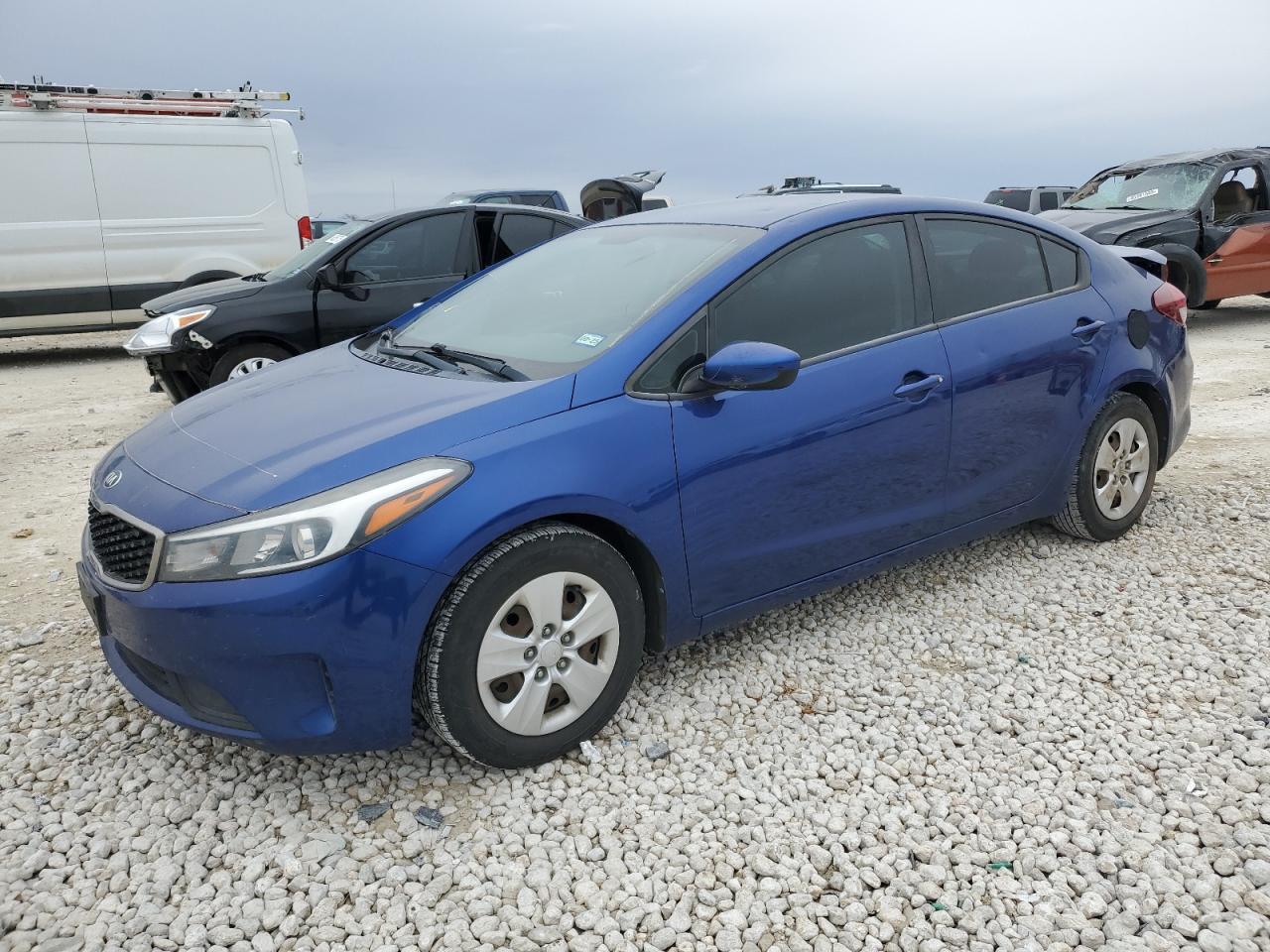 2017 Kia Forte Lx продається в Temple, TX - Rear End