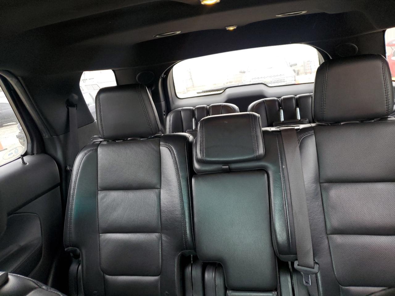 2014 Ford Explorer - Image 10
