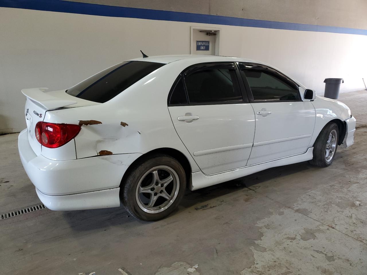 2005 Toyota Corolla - Image 3