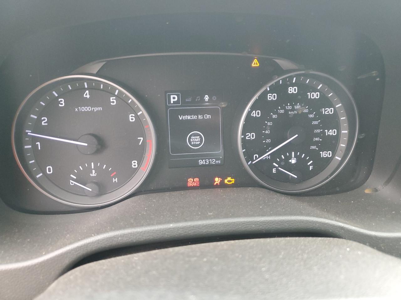 2017 Hyundai Elantra - Image 9