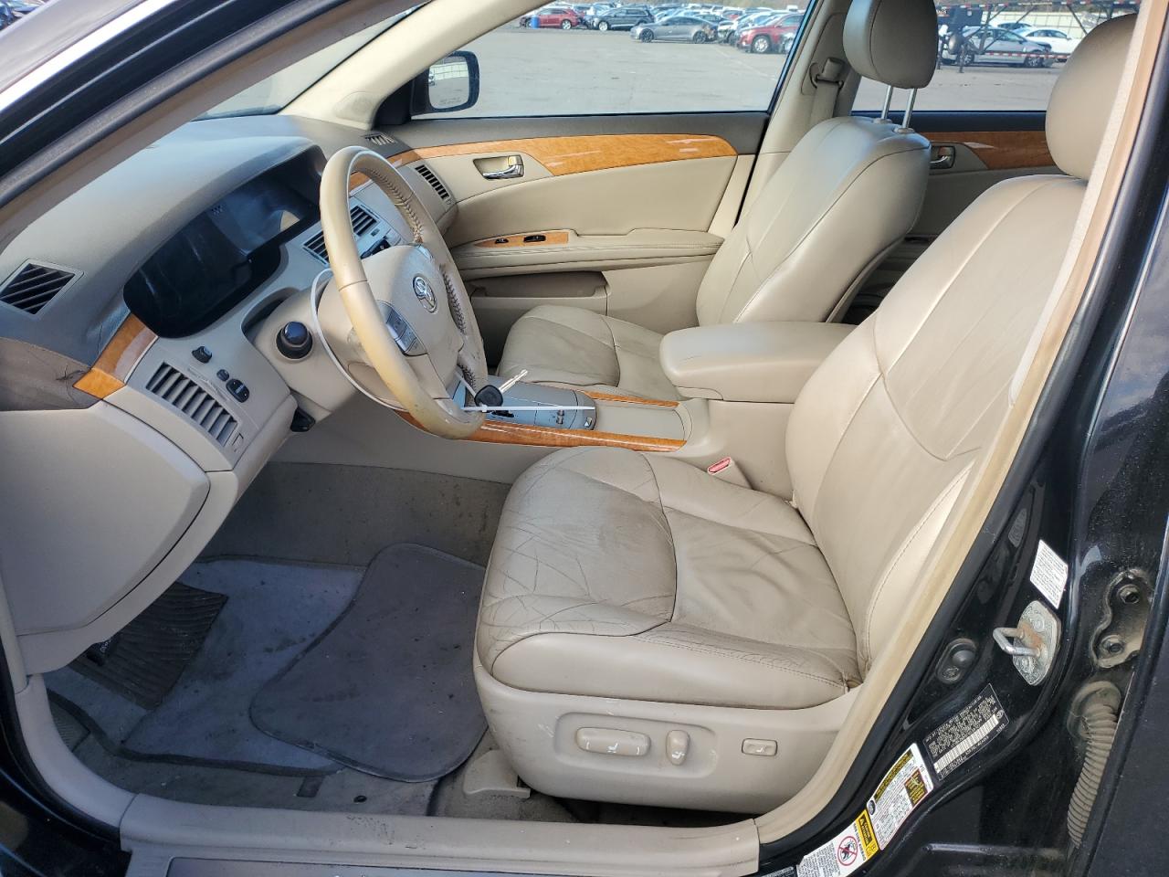 2007 Toyota Avalon - Image 7