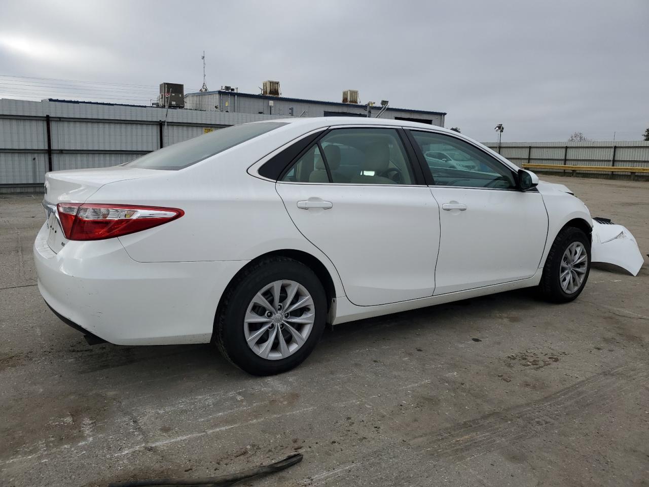 2015 Toyota Camry - Image 3