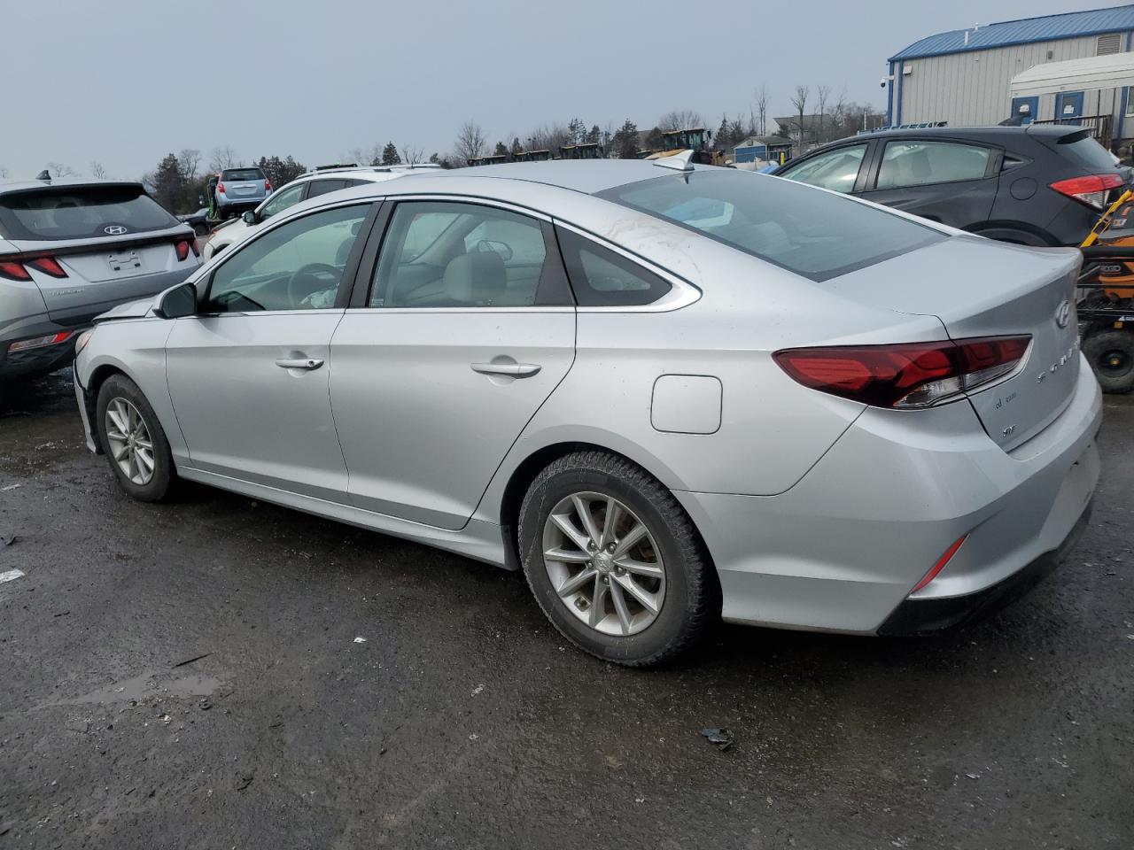 2018 Hyundai Sonata - Image 2
