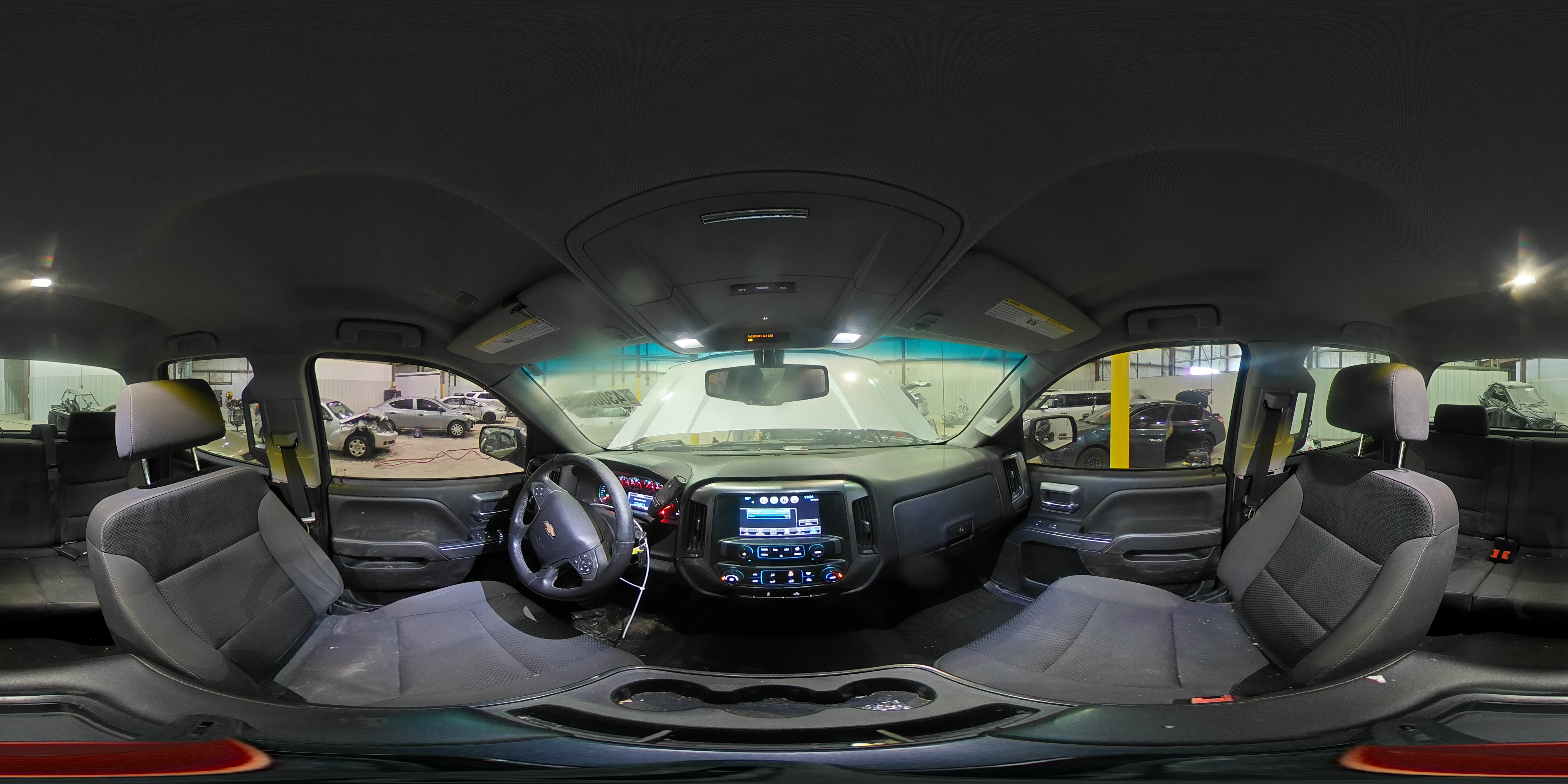2018 Chevrolet Silverado - Image 13