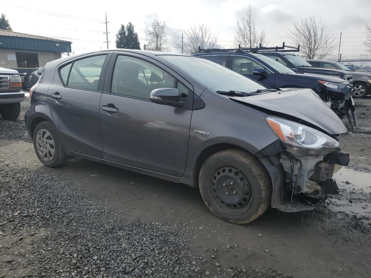 2015 Toyota Prius - Image 4