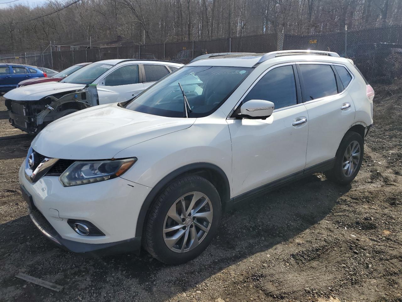 2014 Nissan Rogue - Image 1