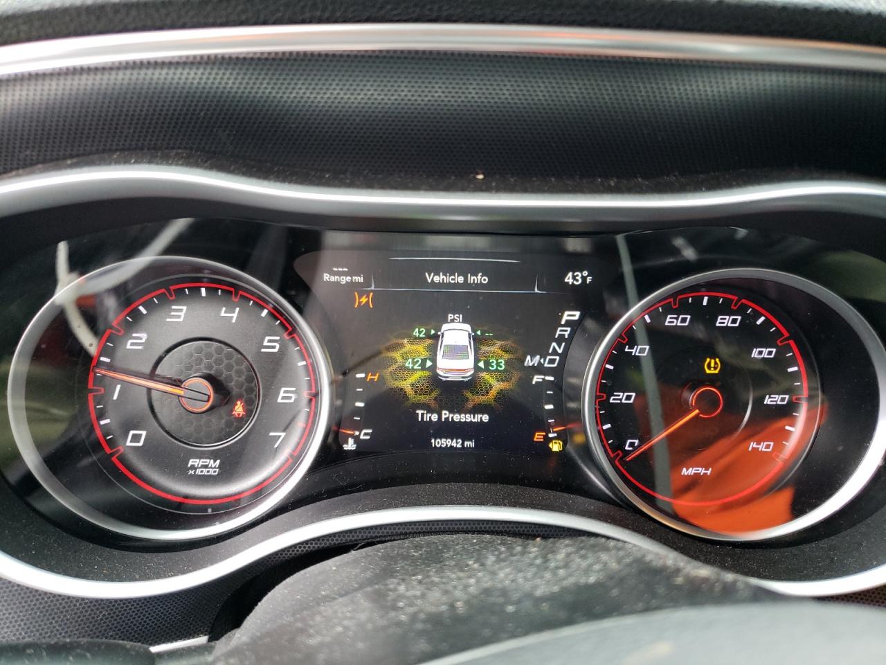 2018 Dodge Charger - Image 9