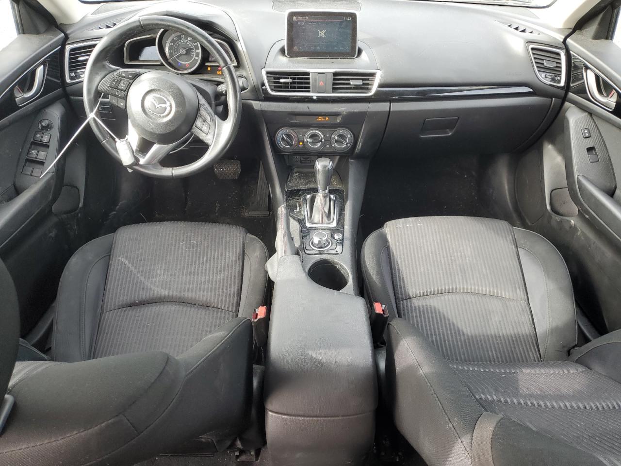 2016 Mazda 3 - Image 8