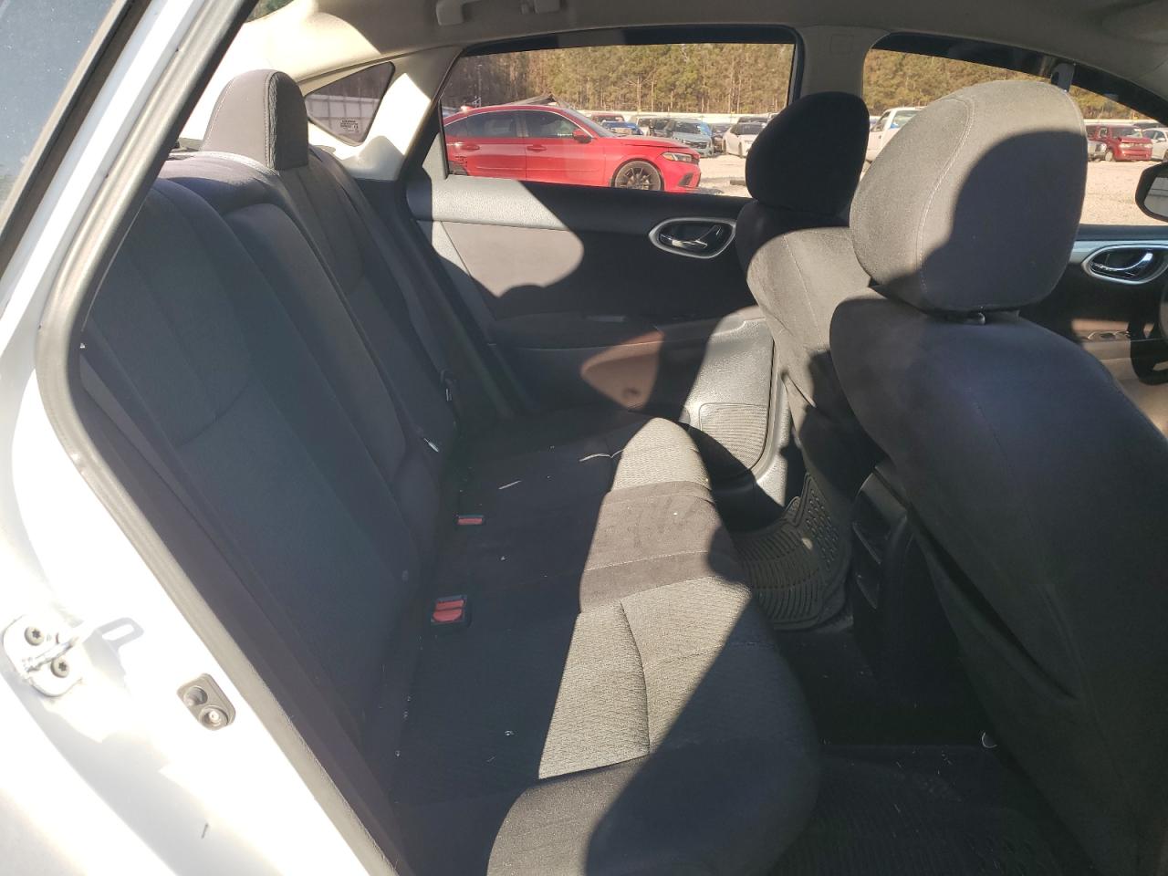 2013 Nissan Sentra - Image 10