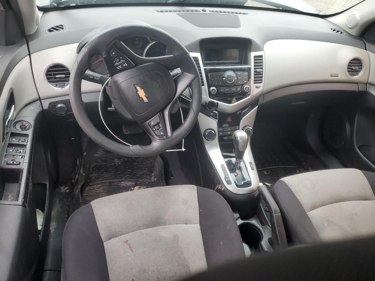 2015 Chevrolet Cruze - Image 8