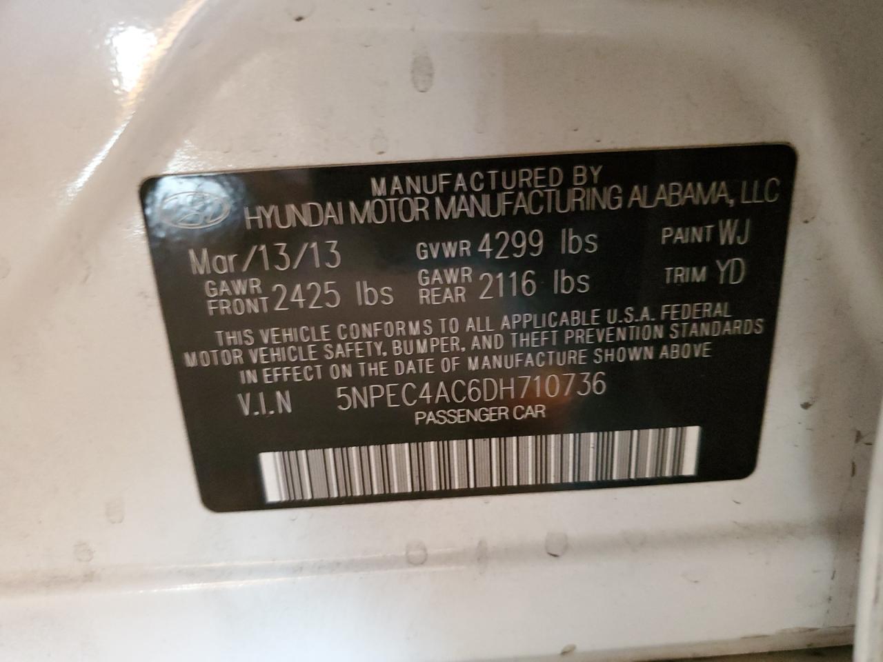 2013 Hyundai Sonata - Image 12