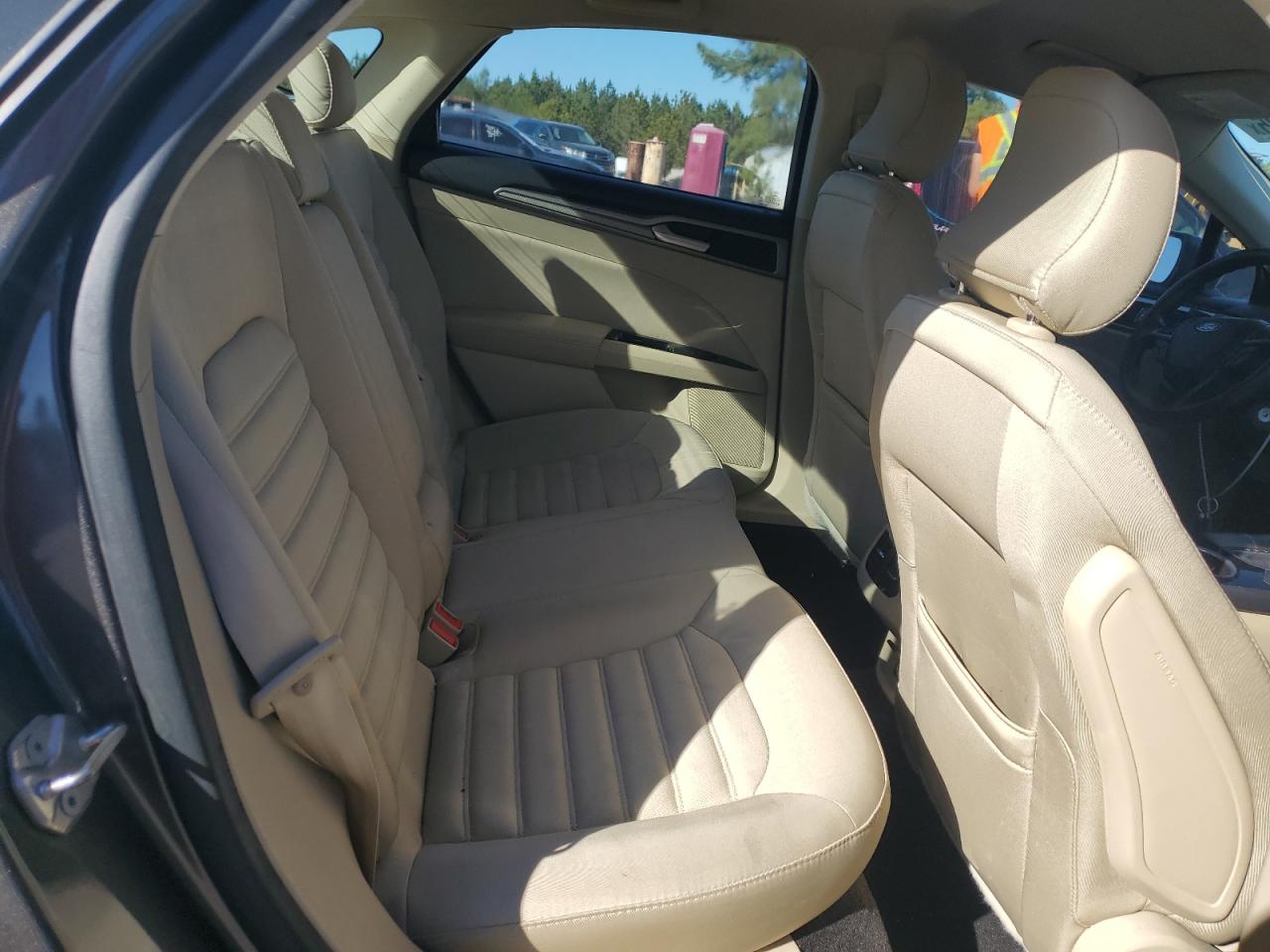 2015 Ford Fusion - Image 10