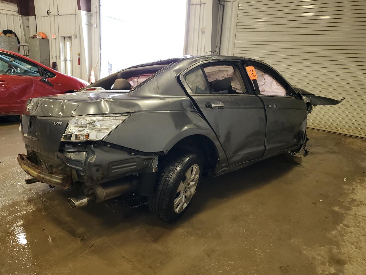 2009 Honda Accord - Image 3