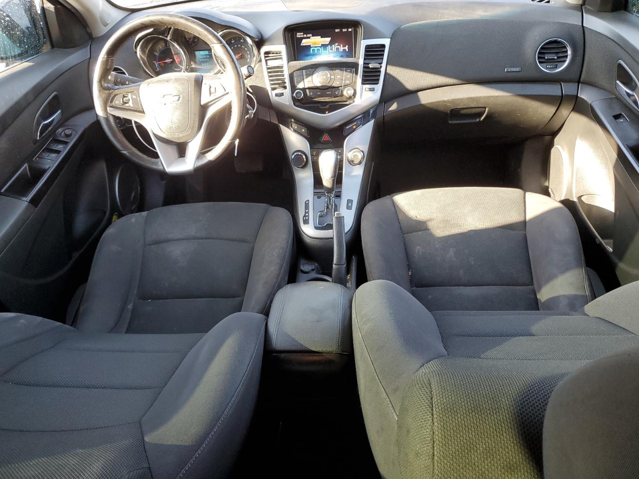 2014 Chevrolet Cruze - Image 8
