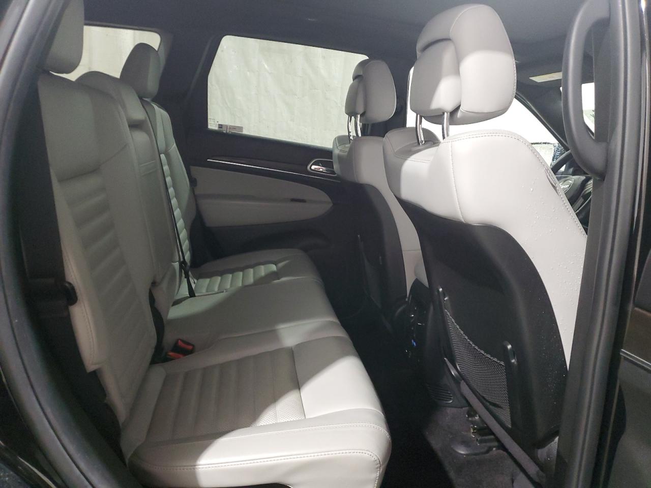 2018 Jeep Grand Cherokee - Image 11