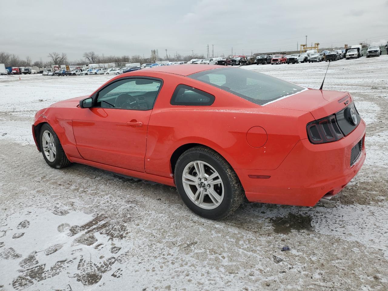 2013 Ford Mustang - Image 2