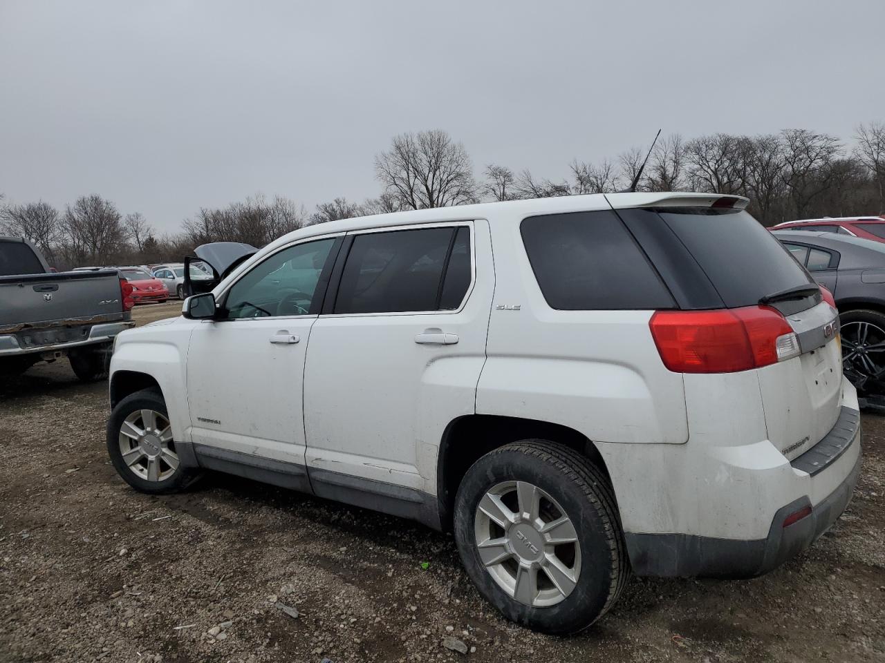 2012 GMC Terrain - Image 2