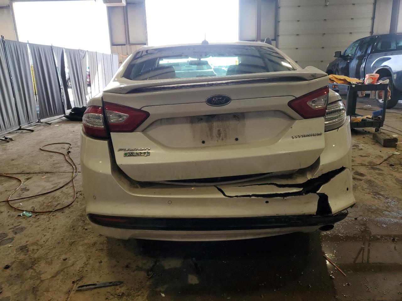 2016 Ford Fusion - Image 6