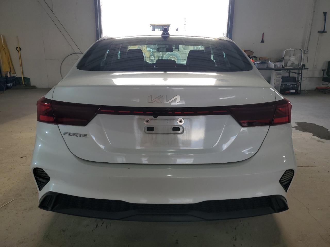 2022 Kia Forte - Image 6