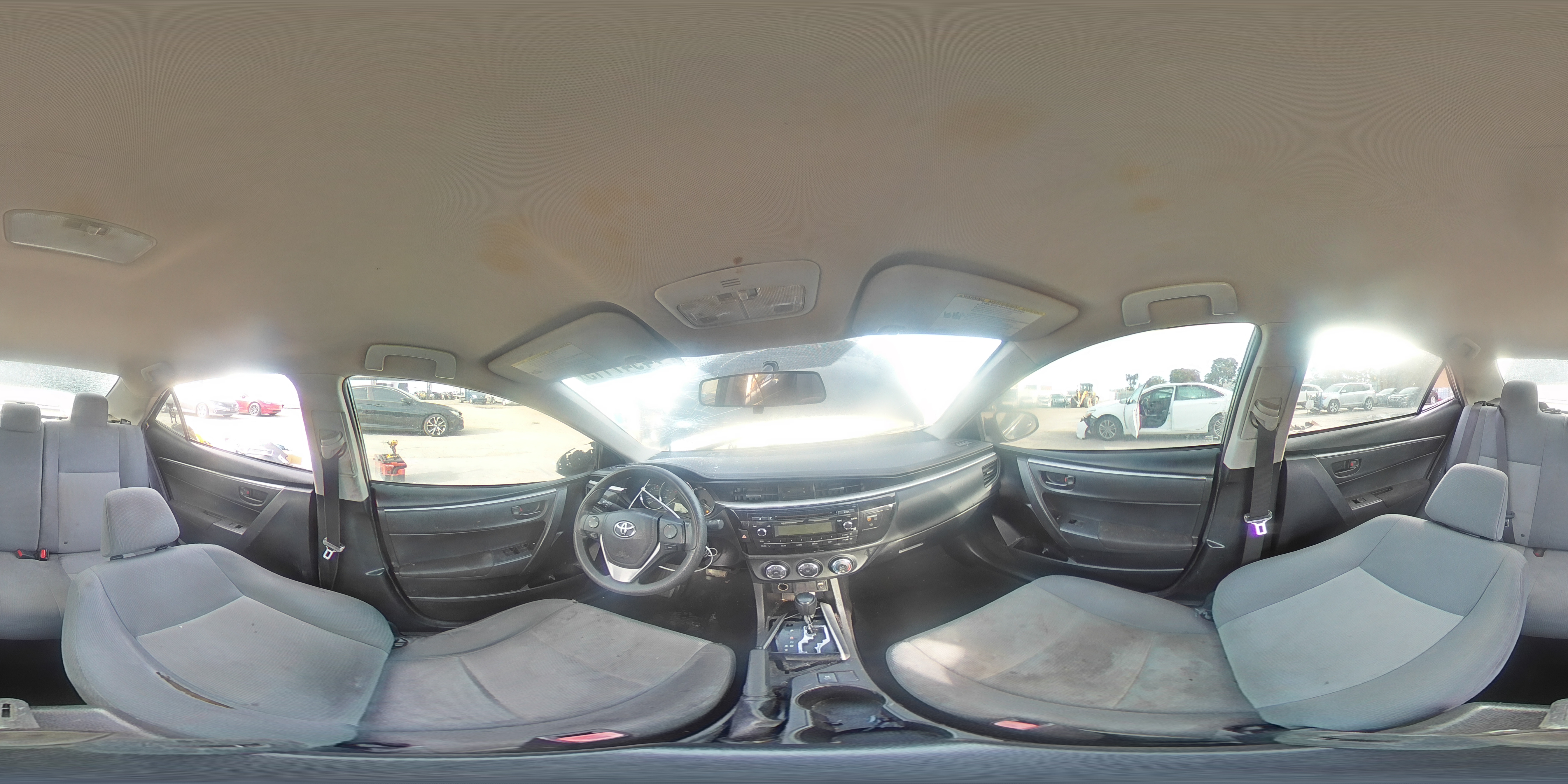 2015 Toyota Corolla - Image 13