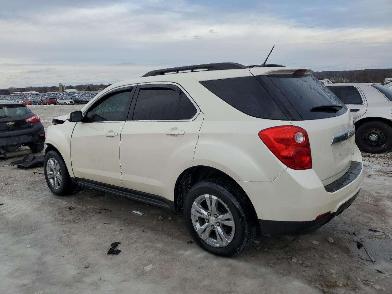 2014 Chevrolet Equinox - Image 2