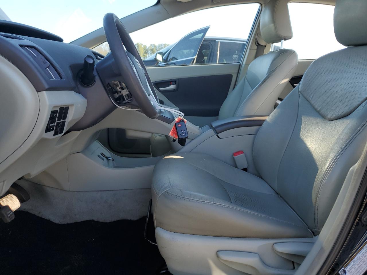2011 Toyota Prius - Image 7