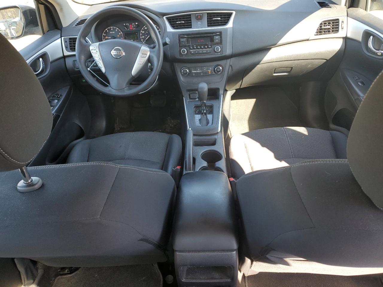 2016 Nissan Sentra - Image 8
