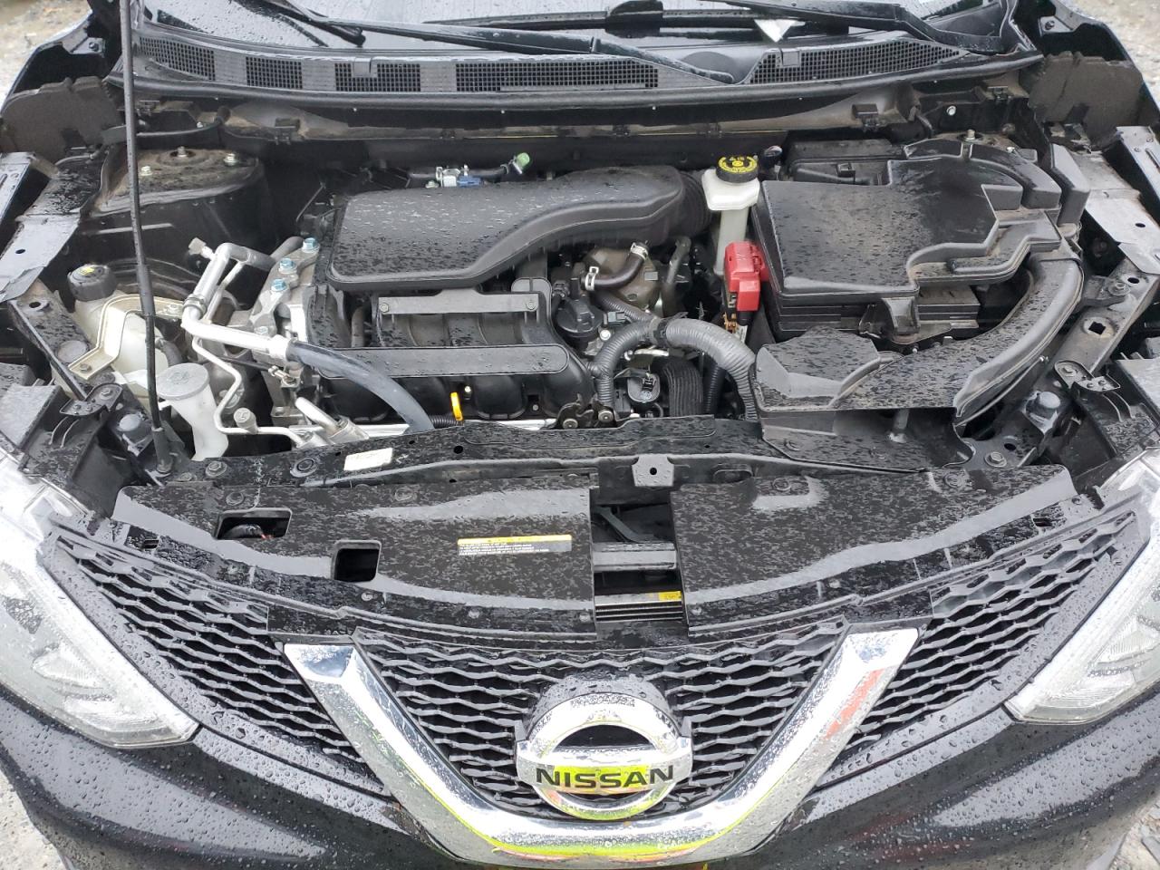 2017 Nissan Rogue - Image 12