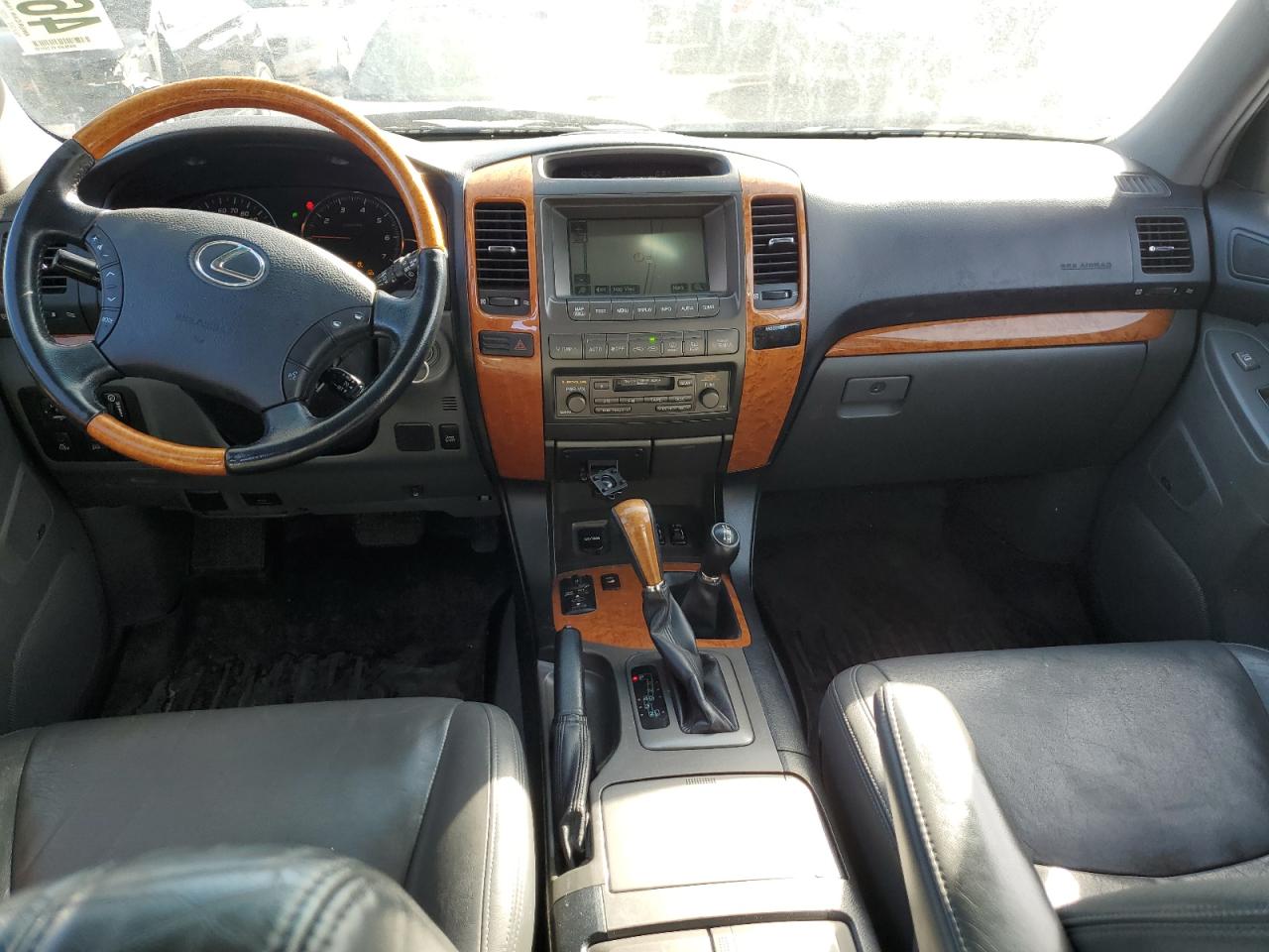 2005 Lexus GX - Image 8