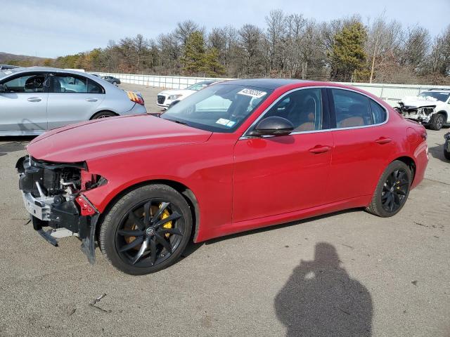 2017 Alfa Romeo Giulia Q4