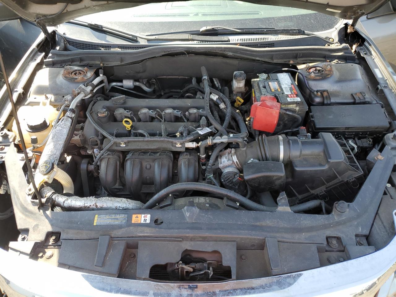 2012 Ford Fusion - Image 11
