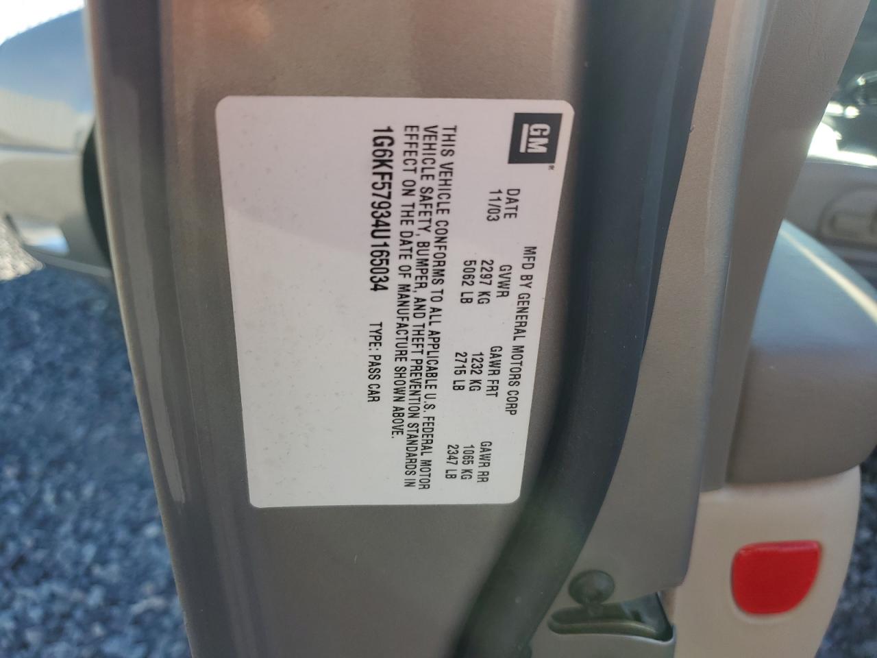 2004 Cadillac De Ville - Image 12