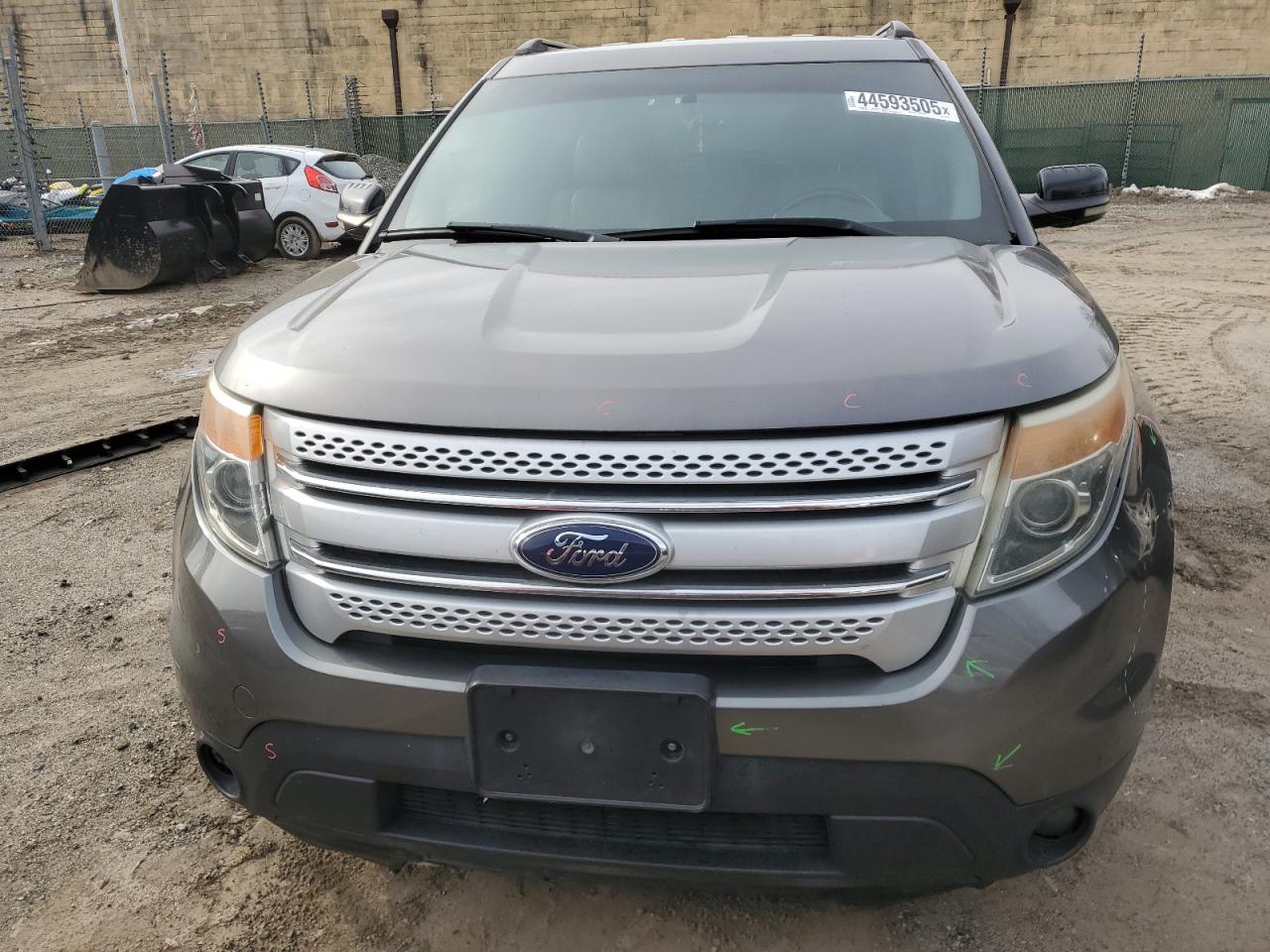 2011 Ford Explorer - Image 5