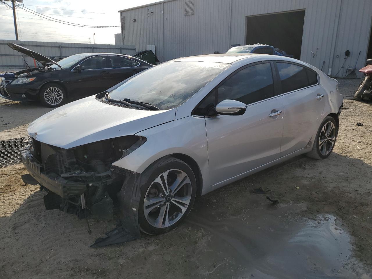 2016 Kia Forte - Image 1