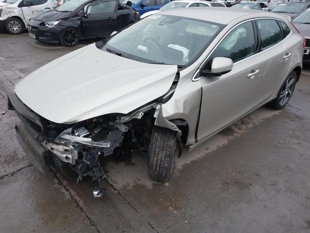 2018 VOLVO V40 INSCRI for sale at Copart WHITBURN