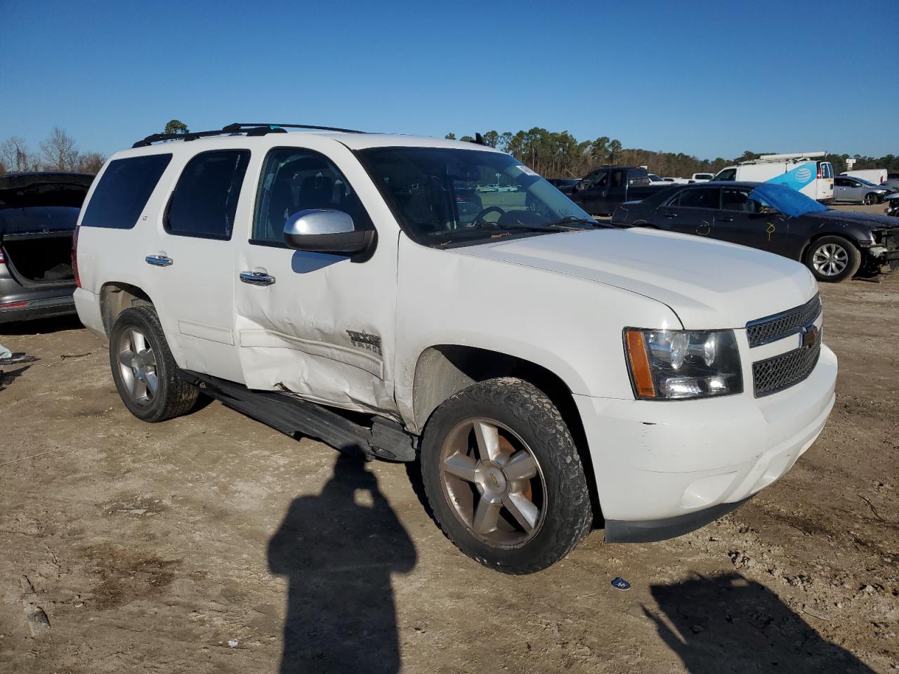 2011 Chevrolet Tahoe - Image 4