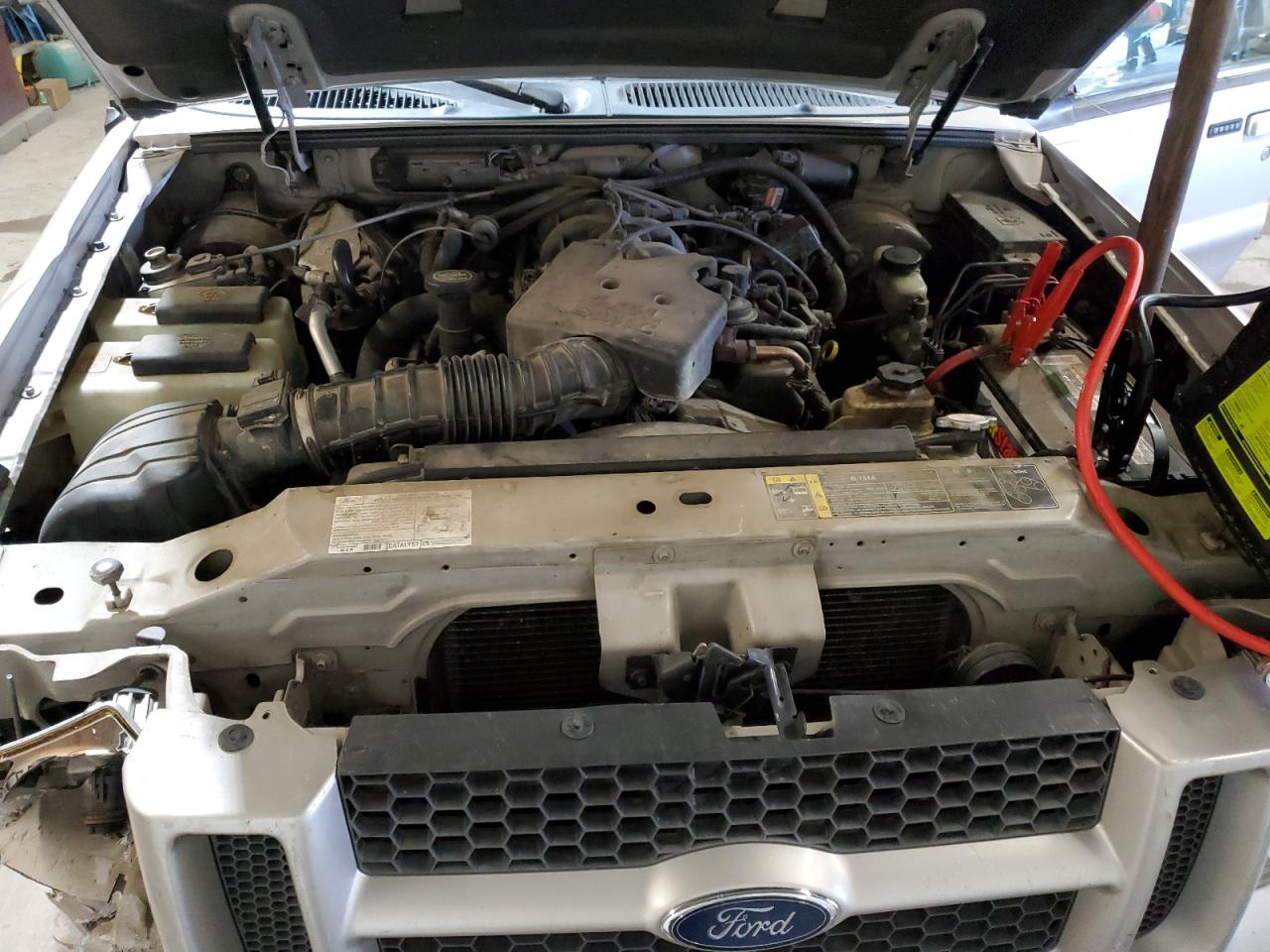 2005 Ford Explorer - Image 11