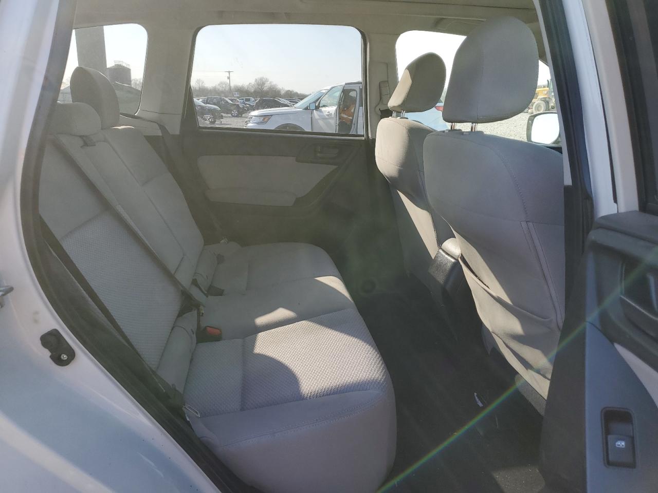2014 Subaru Forester - Image 11